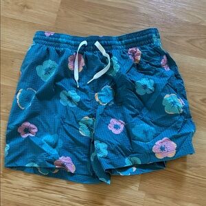 Chubbies 5.5 inch Medium swim trunks